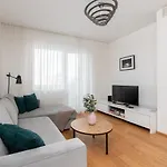 Apartment Orange Sipelga Balcony & Free Parking *